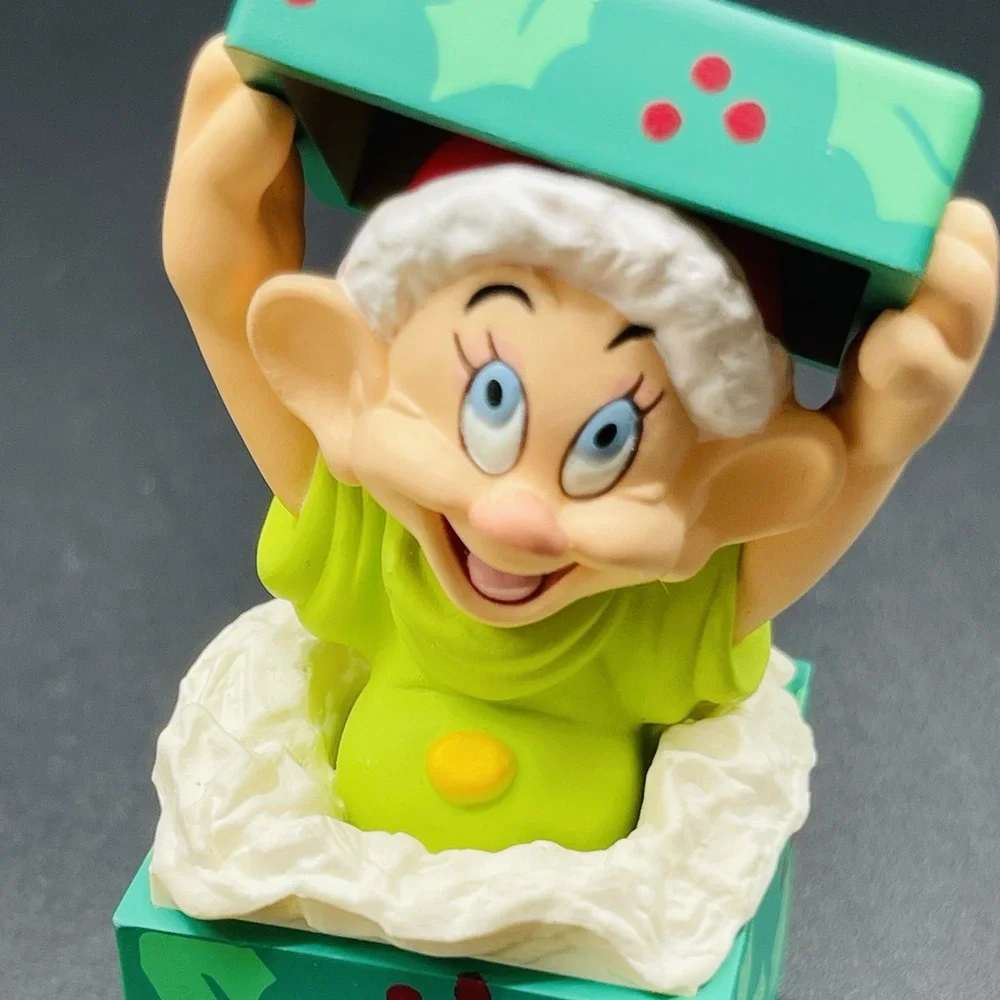 Hallmark keepsake snow